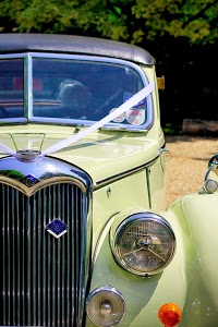 Hampshire Wedding Car 1071489 Image 6